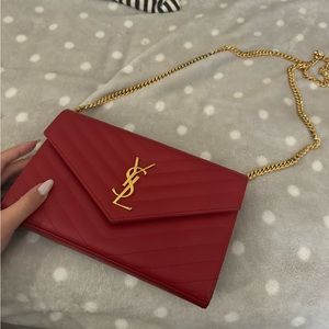 YSL WALLET ON CHAIN RED